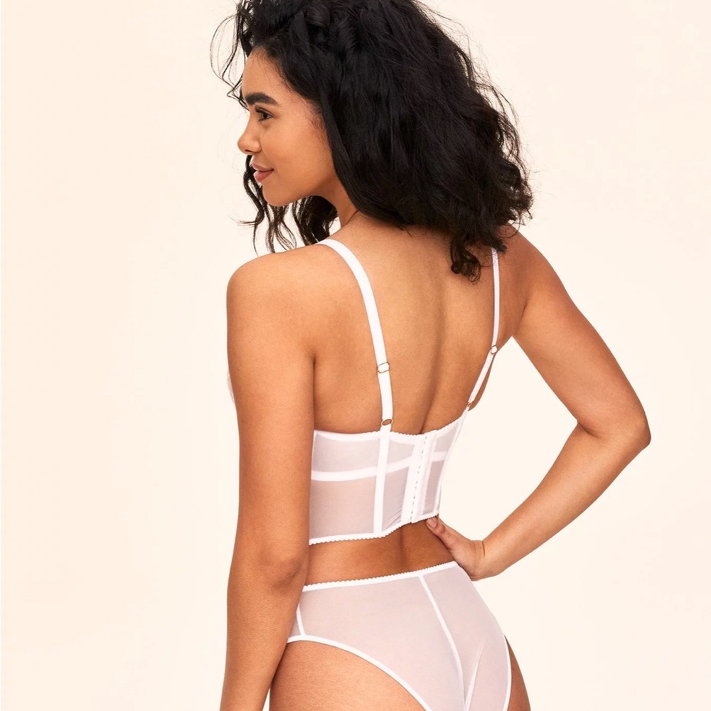 Adore Me- Avara Unlined Corset Top - Picture 2 of 11